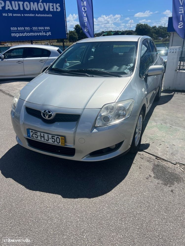 Toyota Auris 1.4 D-4D AC - 2