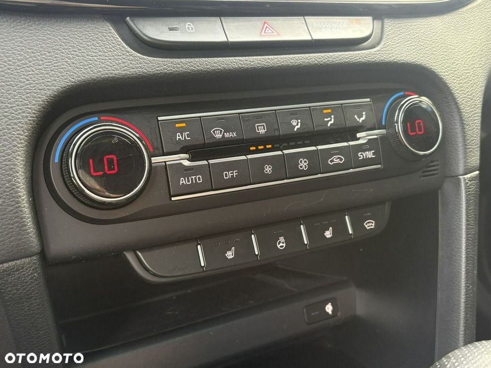 Kia ProCeed 1.6 T-GDI DCT7 OPF GT - 23