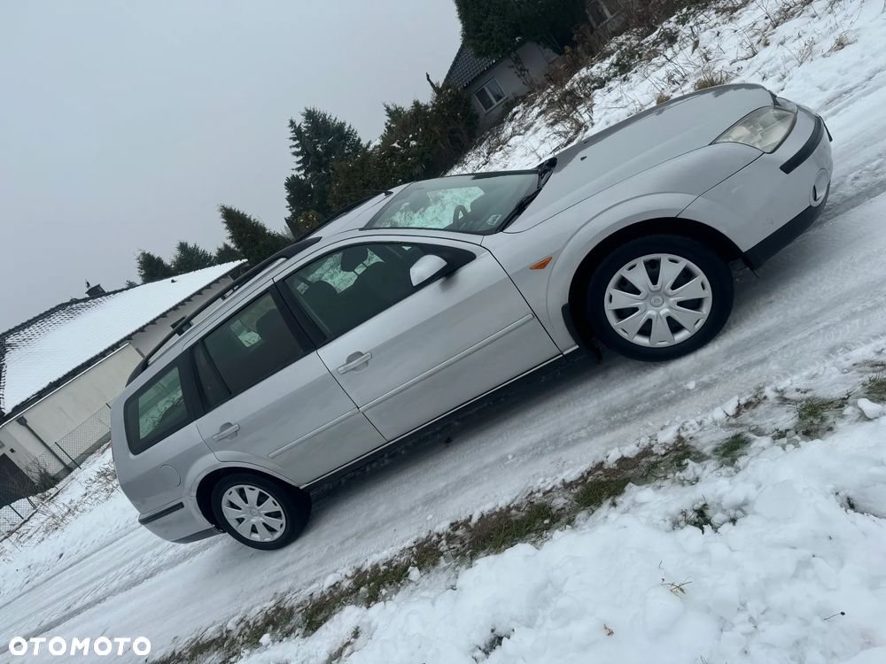 Ford Mondeo 2.0 TDCi Ghia - 21