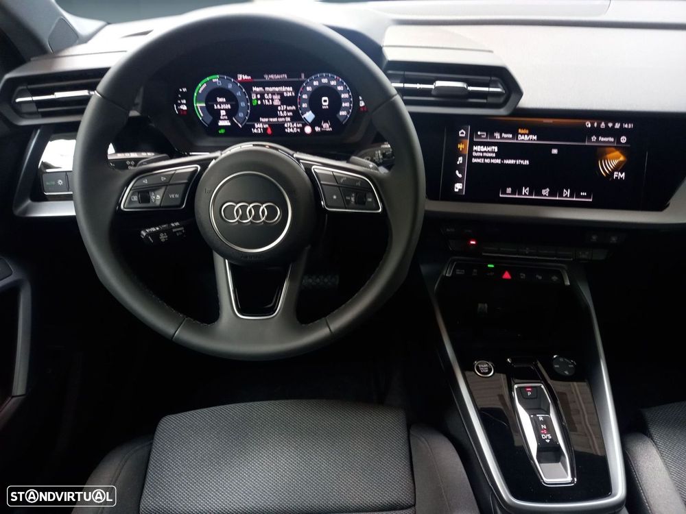 Audi A3 Allstreet 40 TFSIe - 12