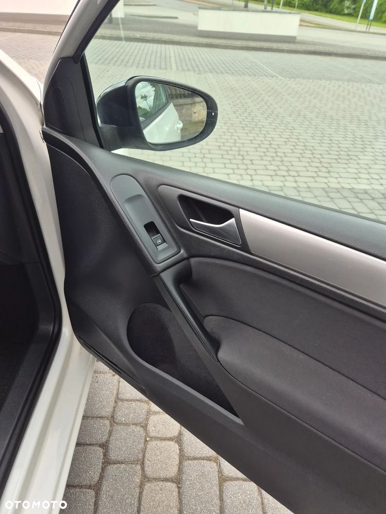 Volkswagen Golf - 7