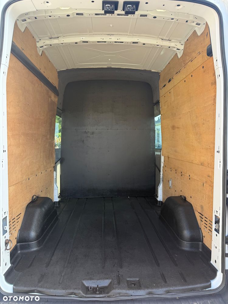 Ford Transit - 22