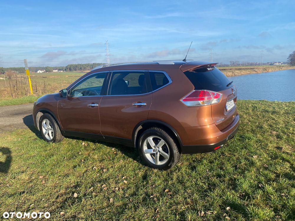Nissan X-Trail 1.6 DCi Xtronic N-Connecta - 4