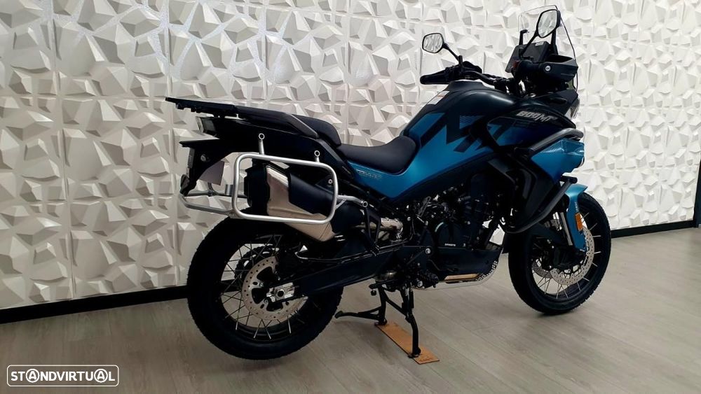 CF Moto 800MT ES - 9