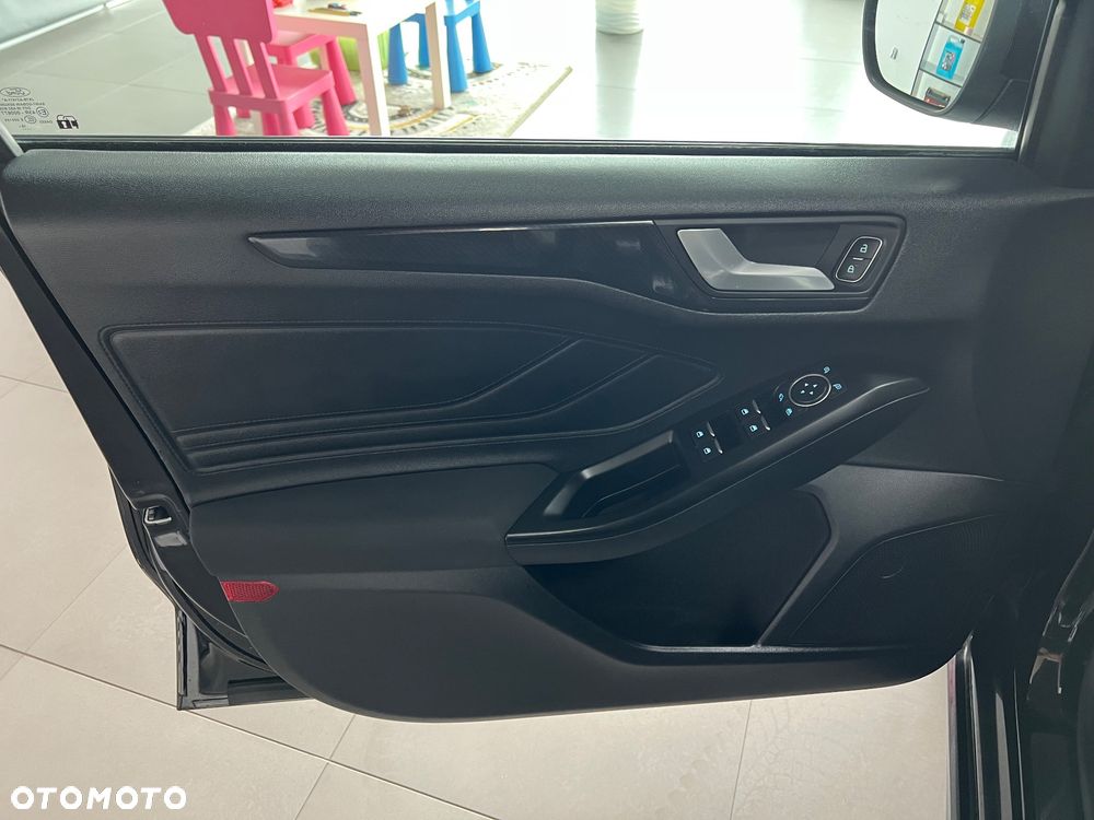 Ford Focus - 22