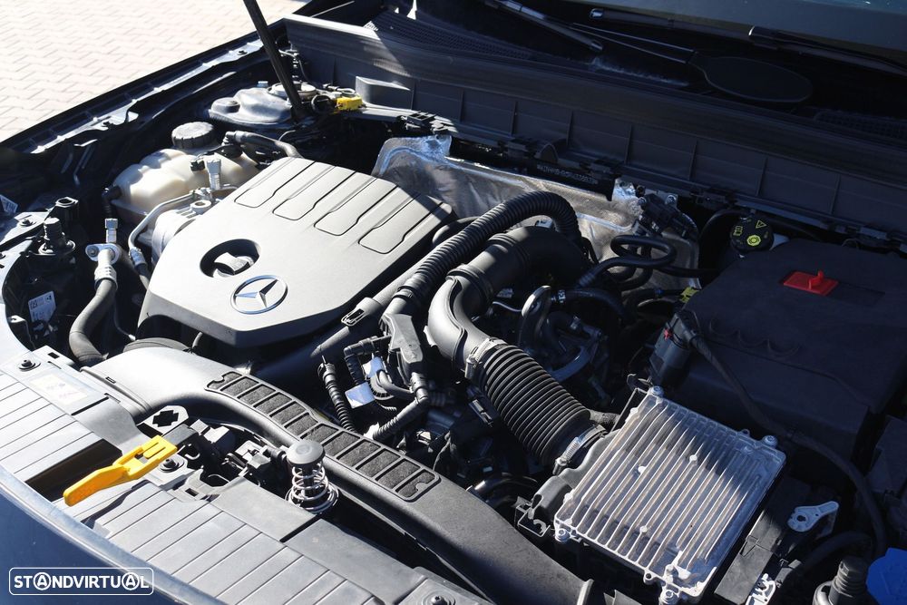 Mercedes-Benz GLB 200 AMG Line - 44