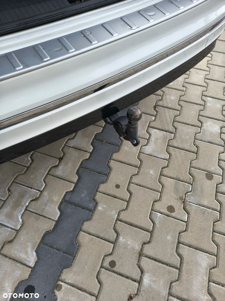 Volkswagen Tiguan Allspace - 4