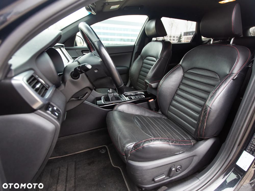 Kia Optima 1.7 CRDI GT Line - 20