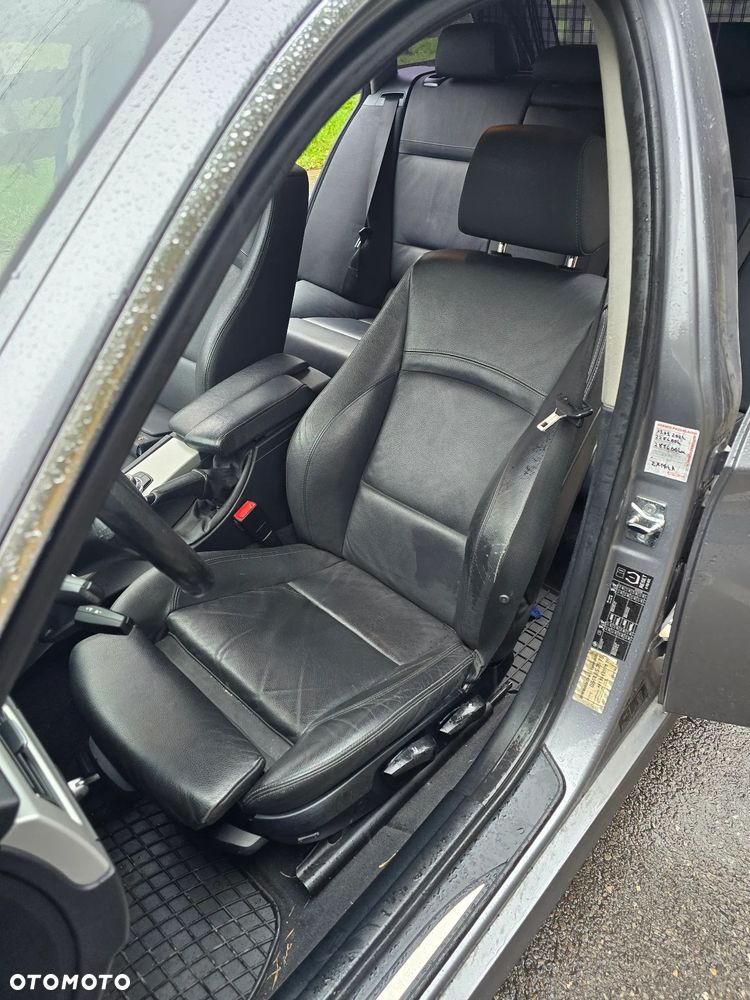 BMW Seria 3 330i xDrive Edition Sport - 22