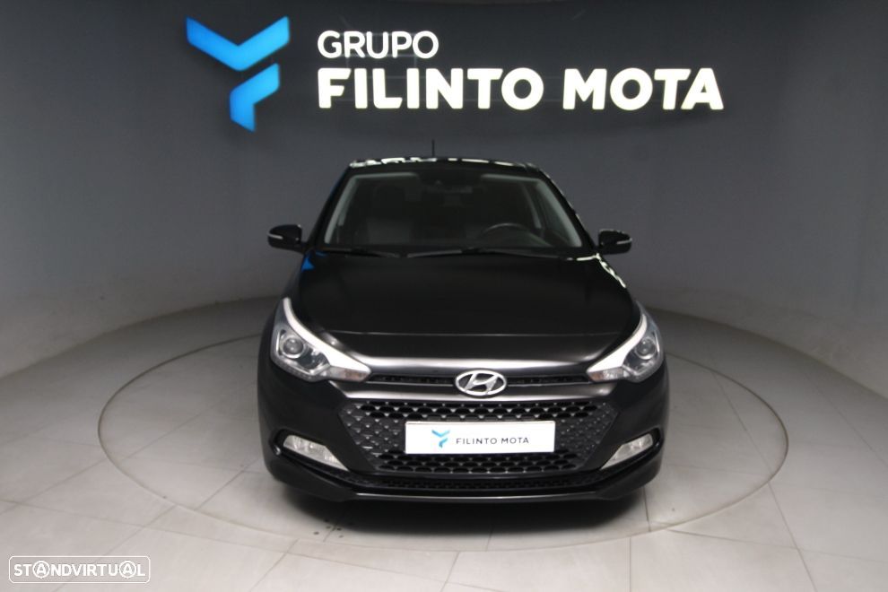 Hyundai i20 1.1 CRDi Access+Bluetooth - 1