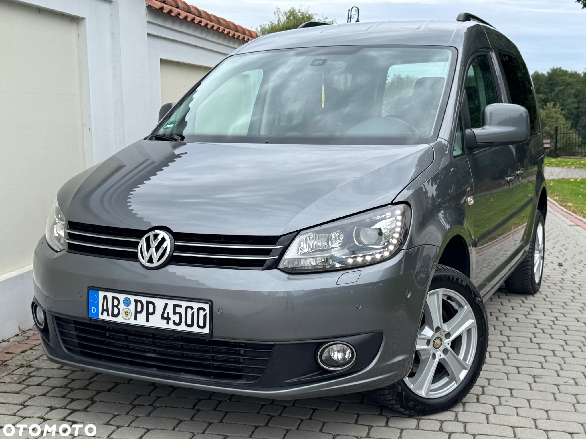 Volkswagen Caddy - 5