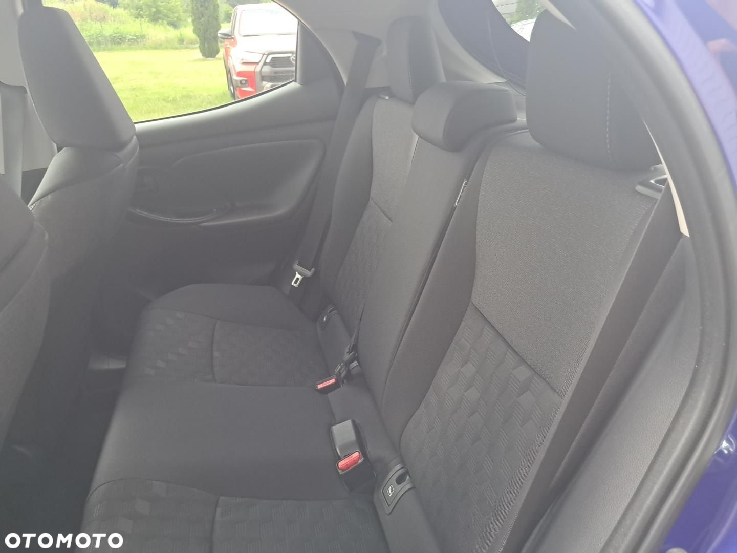 Toyota Yaris - 11