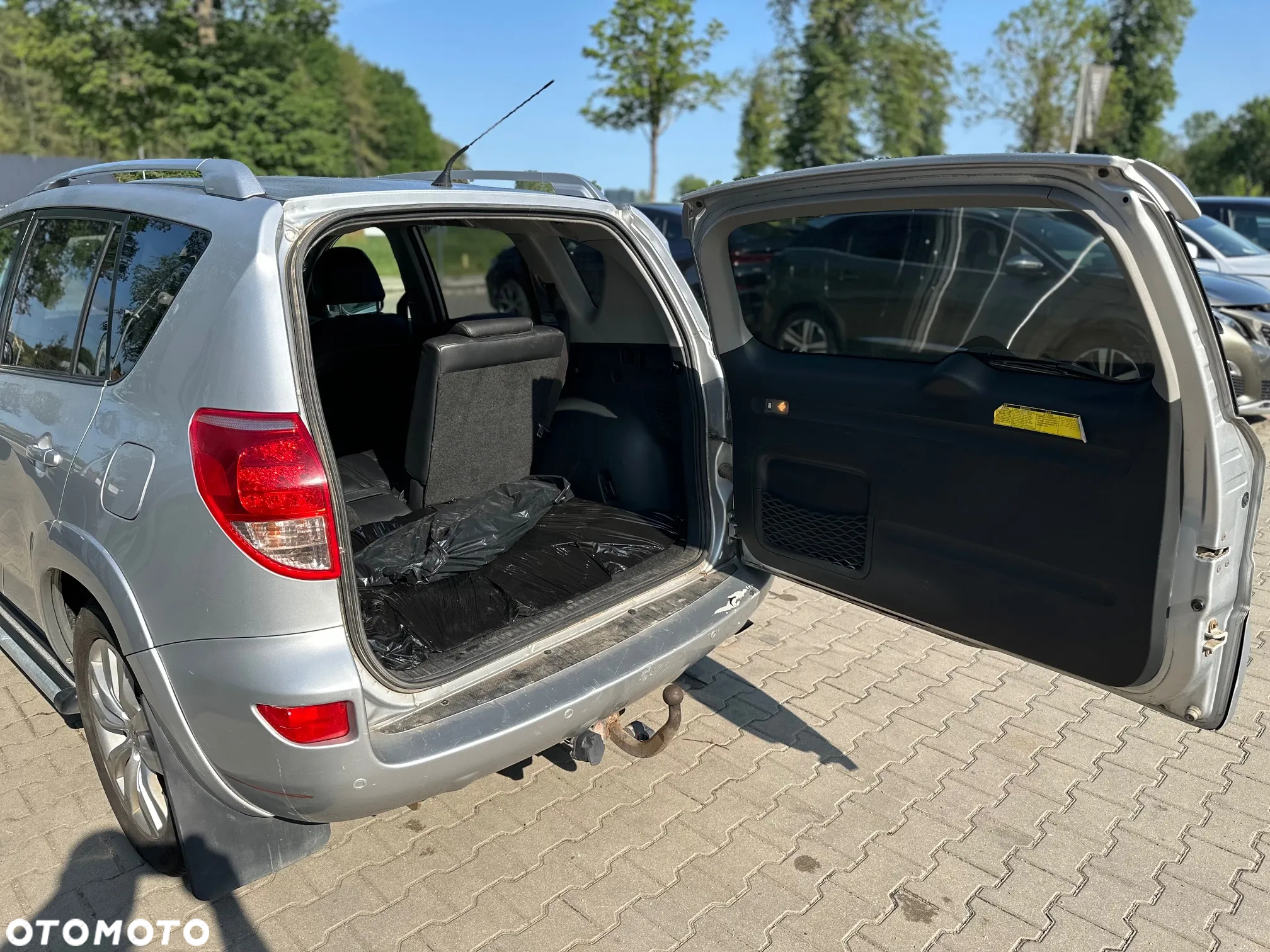 Toyota RAV4 - 9