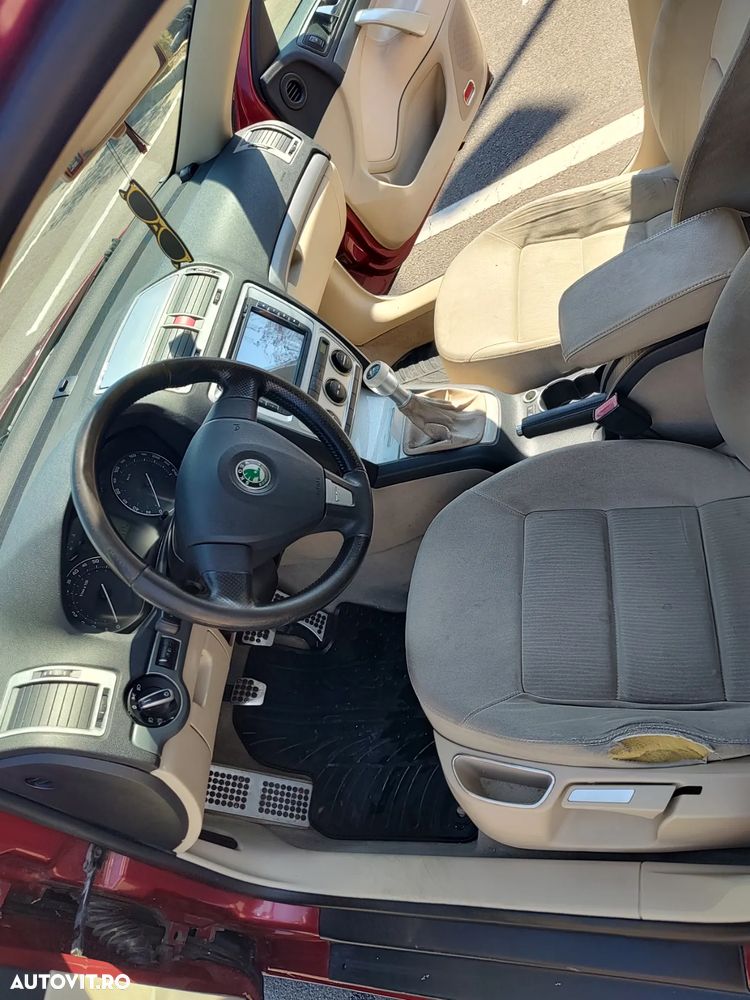 Skoda Octavia 1.6 Elegance - 18