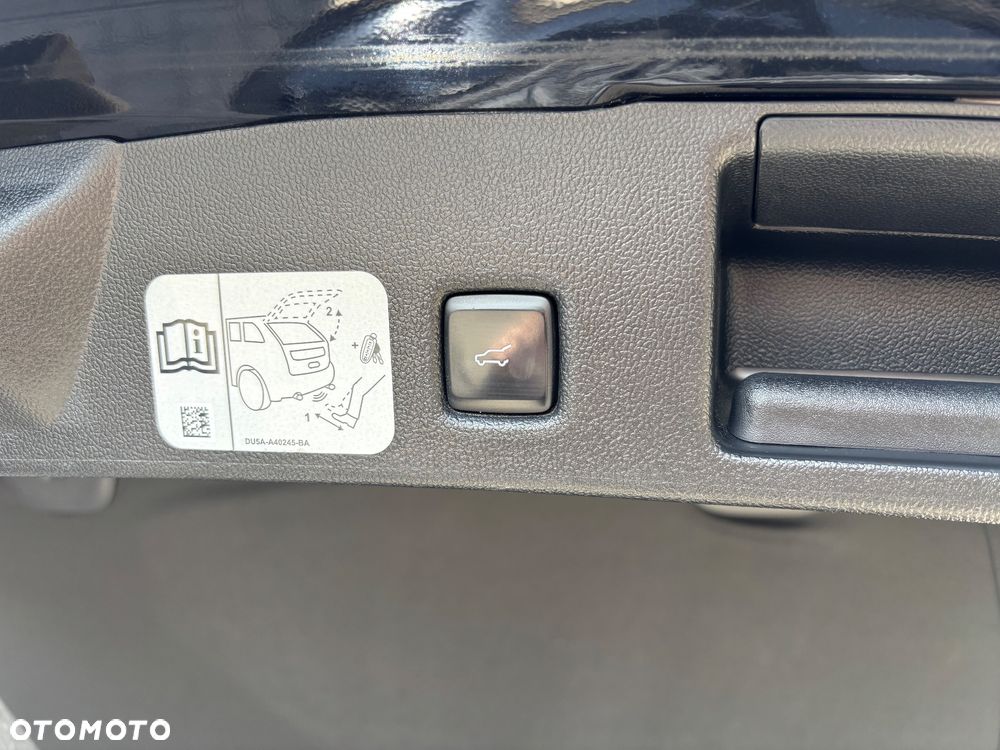 Ford Kuga 2.0 EcoBlue AWD ST-Line X - 25