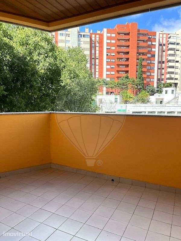 Apartamento T2 para arrendamento - Grande imagem: 5/14