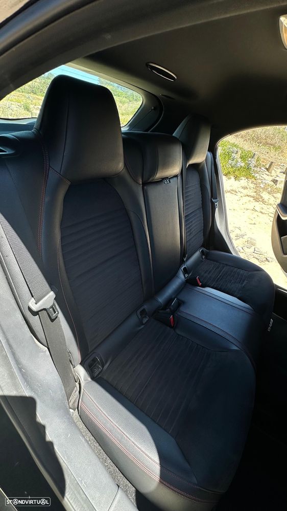 Mercedes-Benz A 180 CDI (BlueEFFICIENCY) AMG Sport - 23