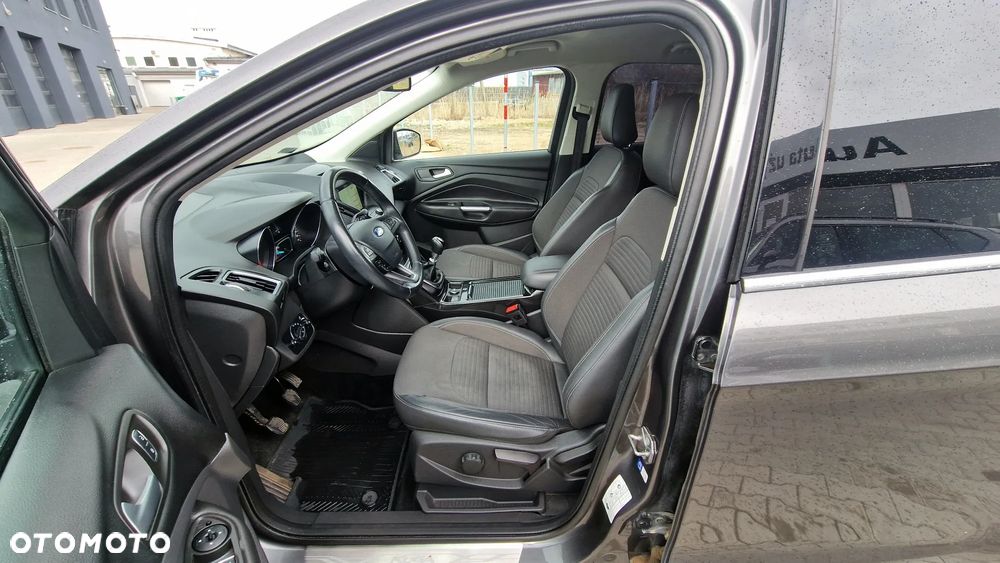 Ford Kuga 1.5 EcoBoost FWD Titanium ASS MMT6 - 18
