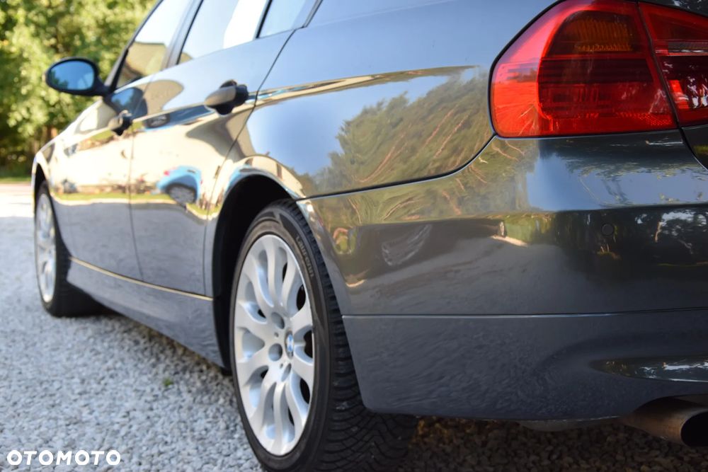 BMW Seria 3 - 12