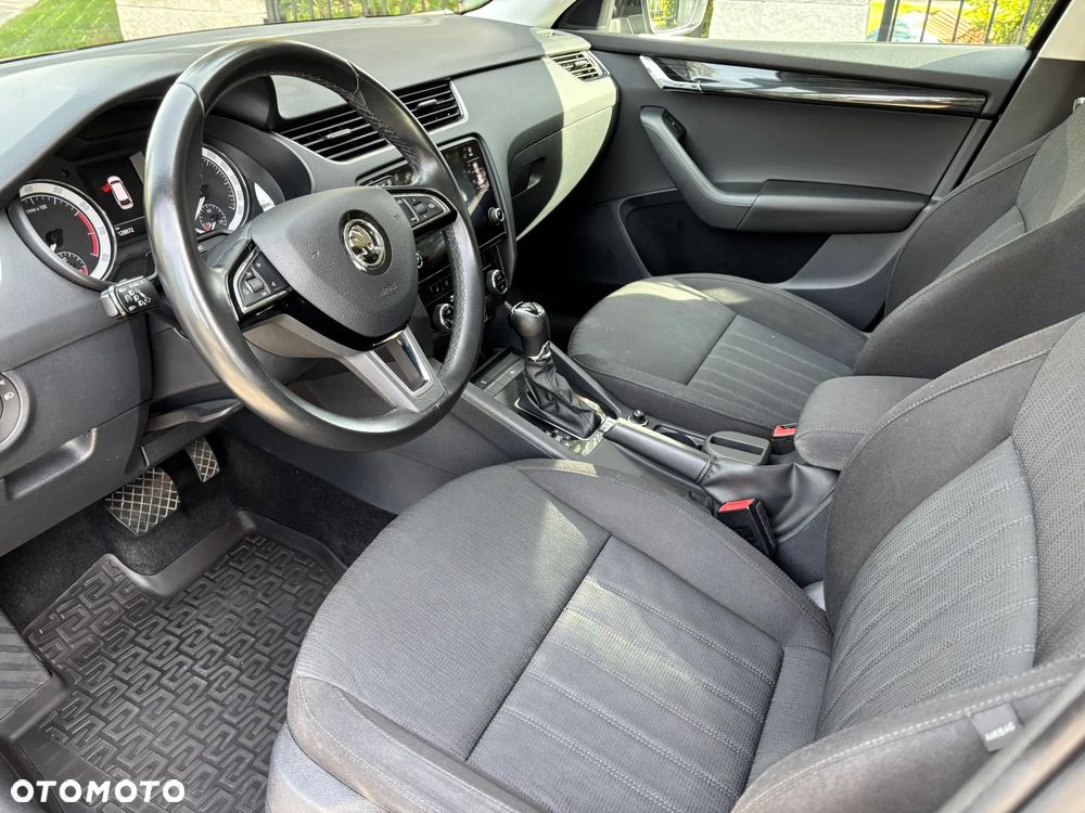 Skoda Octavia 1.5 TSI ACT Style DSG - 20