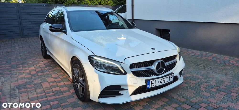 Mercedes-Benz Klasa C 300 9G-TRONIC - 1