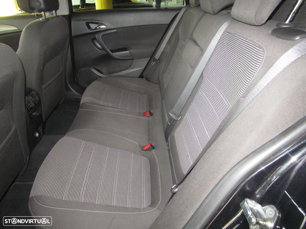 Opel Insignia Sports Tourer 2.0 CDTi Sport S/S - 12