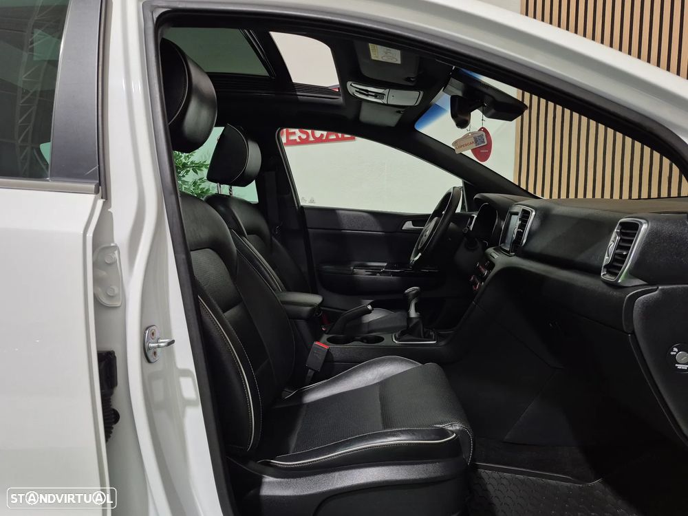 Kia Sportage 1.6 T-GDI GT Line - 38