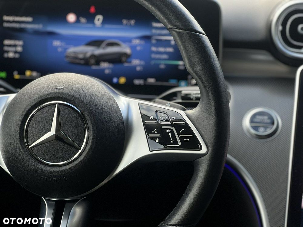 Mercedes-Benz Klasa C 180 mHEV Avantgarde - 35