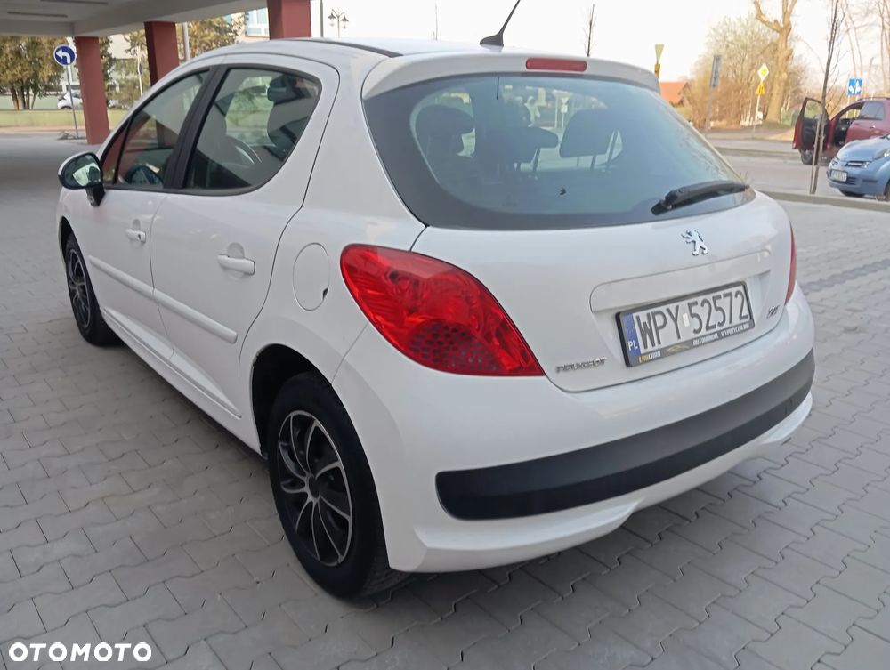 Peugeot 207 - 5