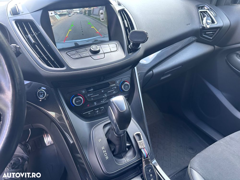 Ford Kuga 2.0 TDCi 4x4 Aut. ST-Line - 7