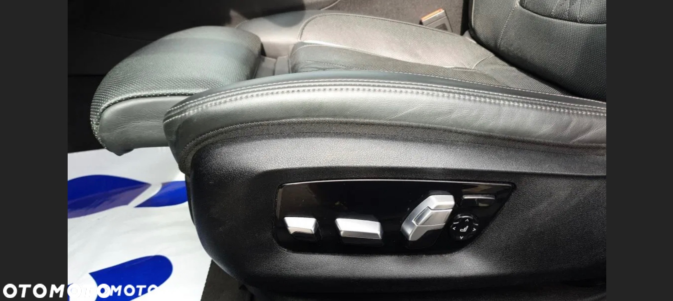 BMW Seria 5 530i xDrive Luxury Line - 12
