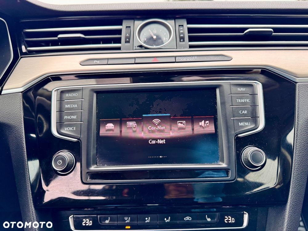 Volkswagen Passat 2.0 TDI SCR (BlueMotion Technology) DSG Highline - 32