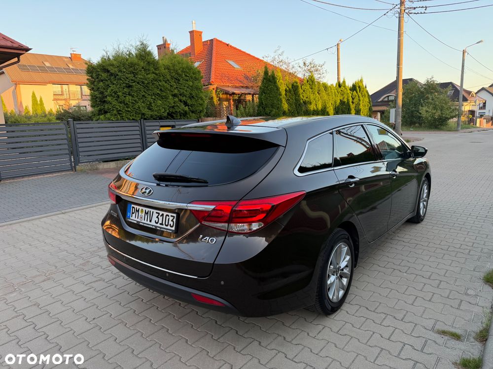 Hyundai i40 i40cw 1.6 Fifa World Cup Edition - 17