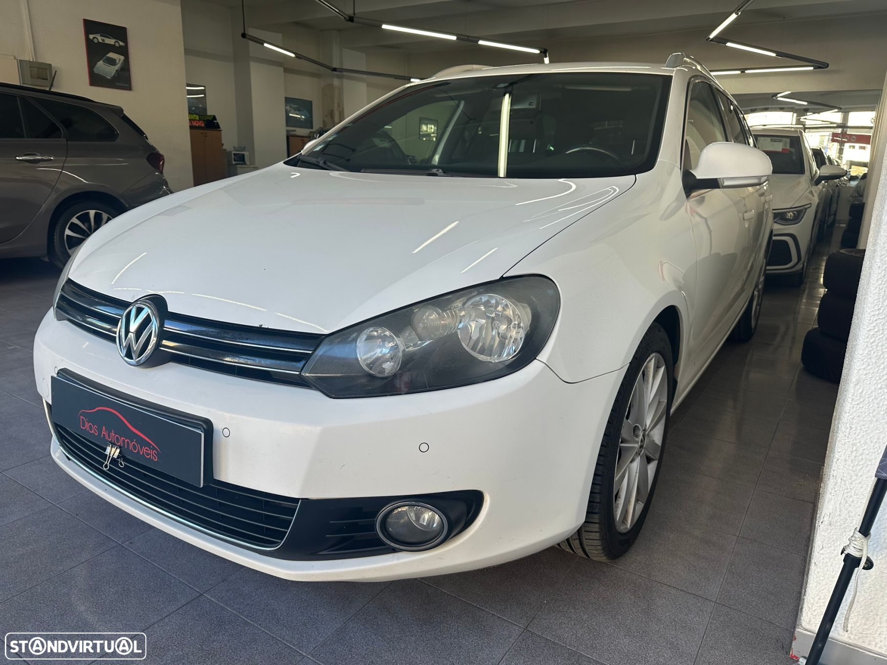 VW Golf Variant 1.6 TDi Confortline - 3