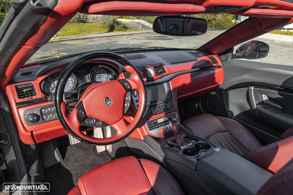 Maserati Grancabrio - 18