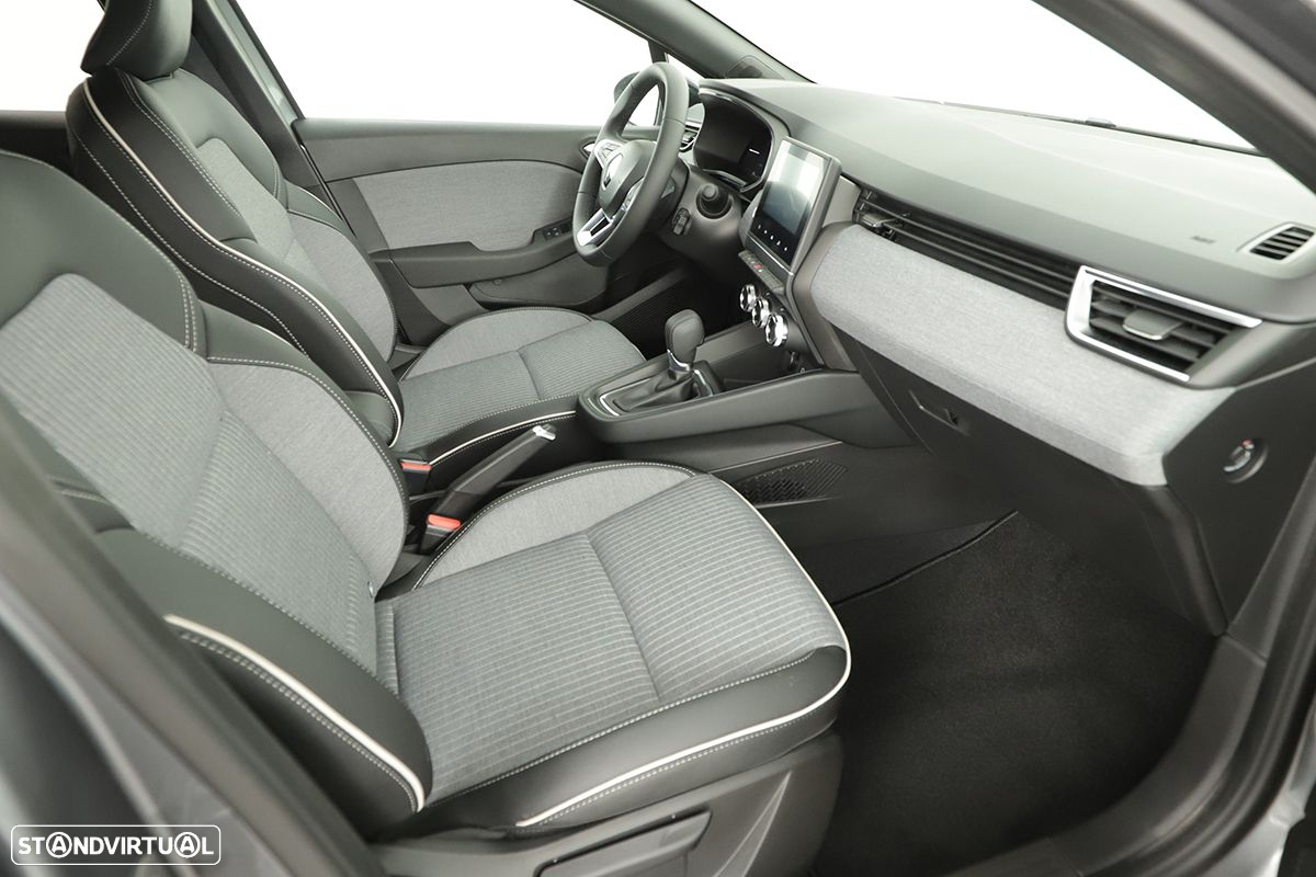 Renault Clio 1.6 E-Tech Full Hybrid Techno - 20