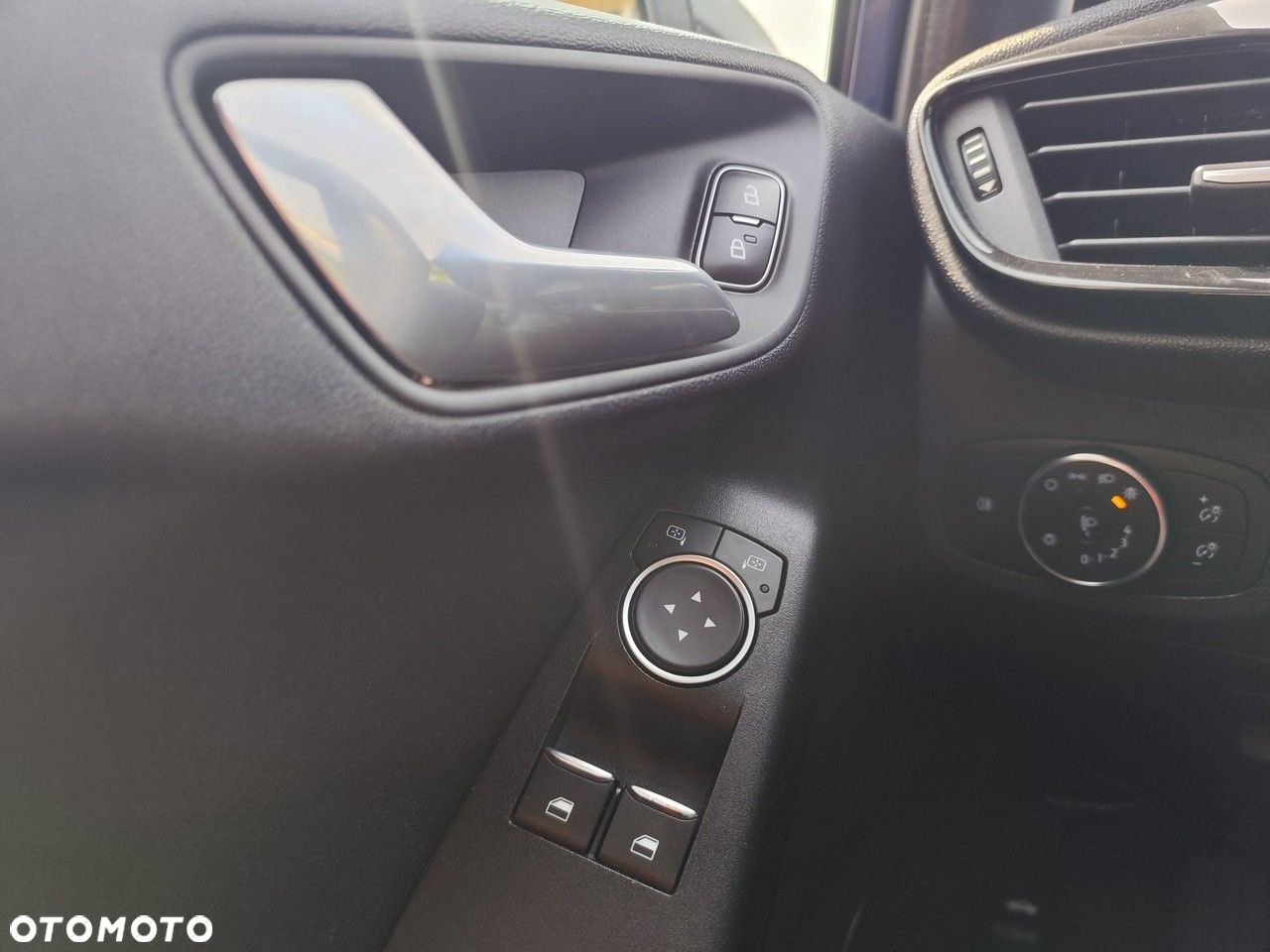 Ford Fiesta - 13