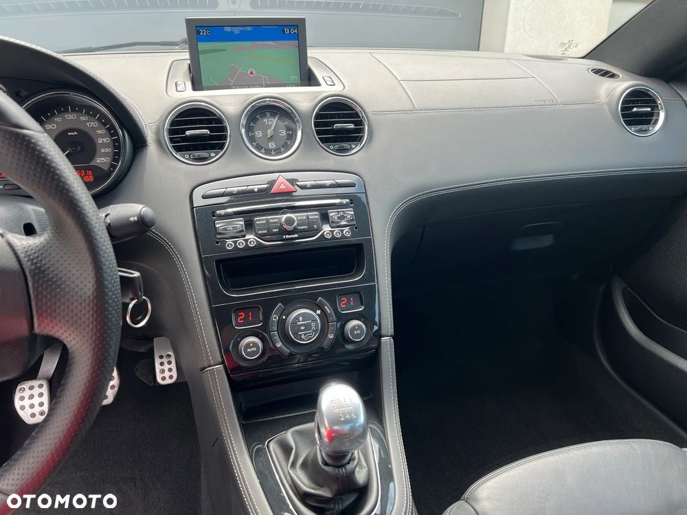 Peugeot RCZ 1.6 THP - 11