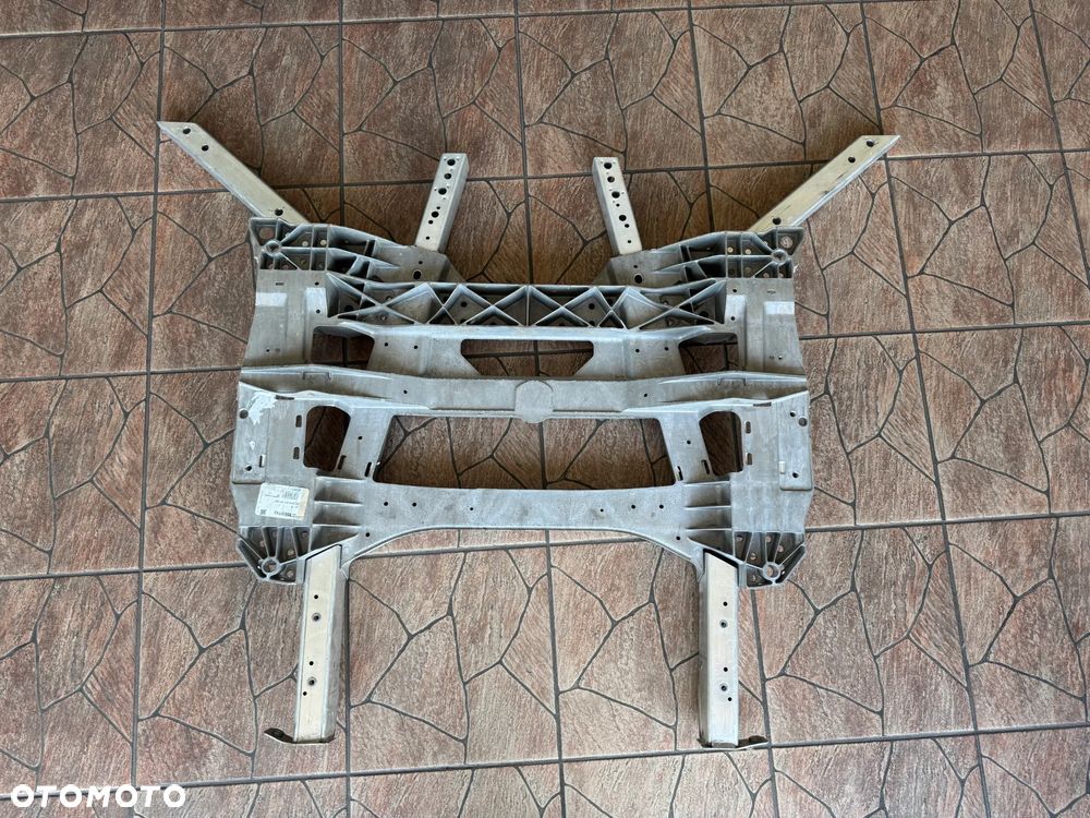Sanki Przód Podłużnica Podłużnice Chevrolet Corvette C8 20- - 1