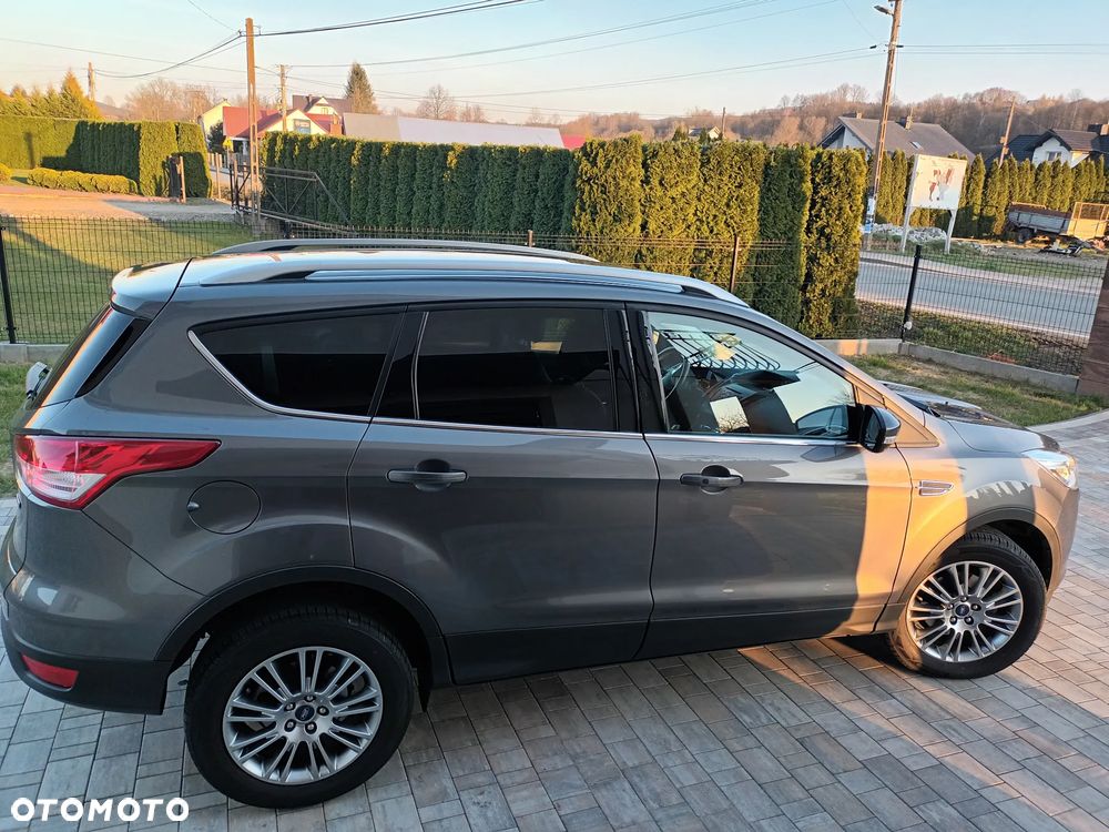 Ford Kuga 1.6 EcoBoost 2x4 Titanium - 7