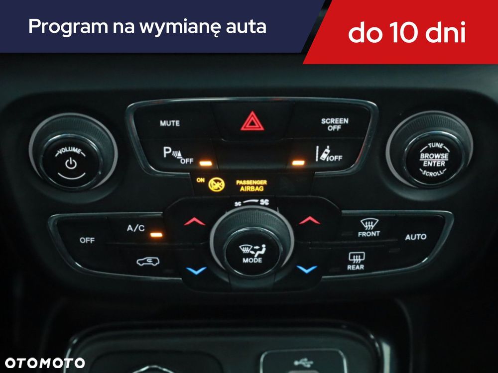 Jeep Compass - 14