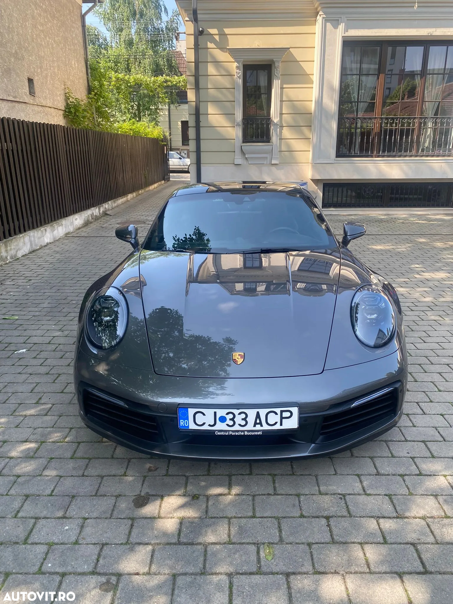 Porsche 911 Carrera 4 PDK - 2