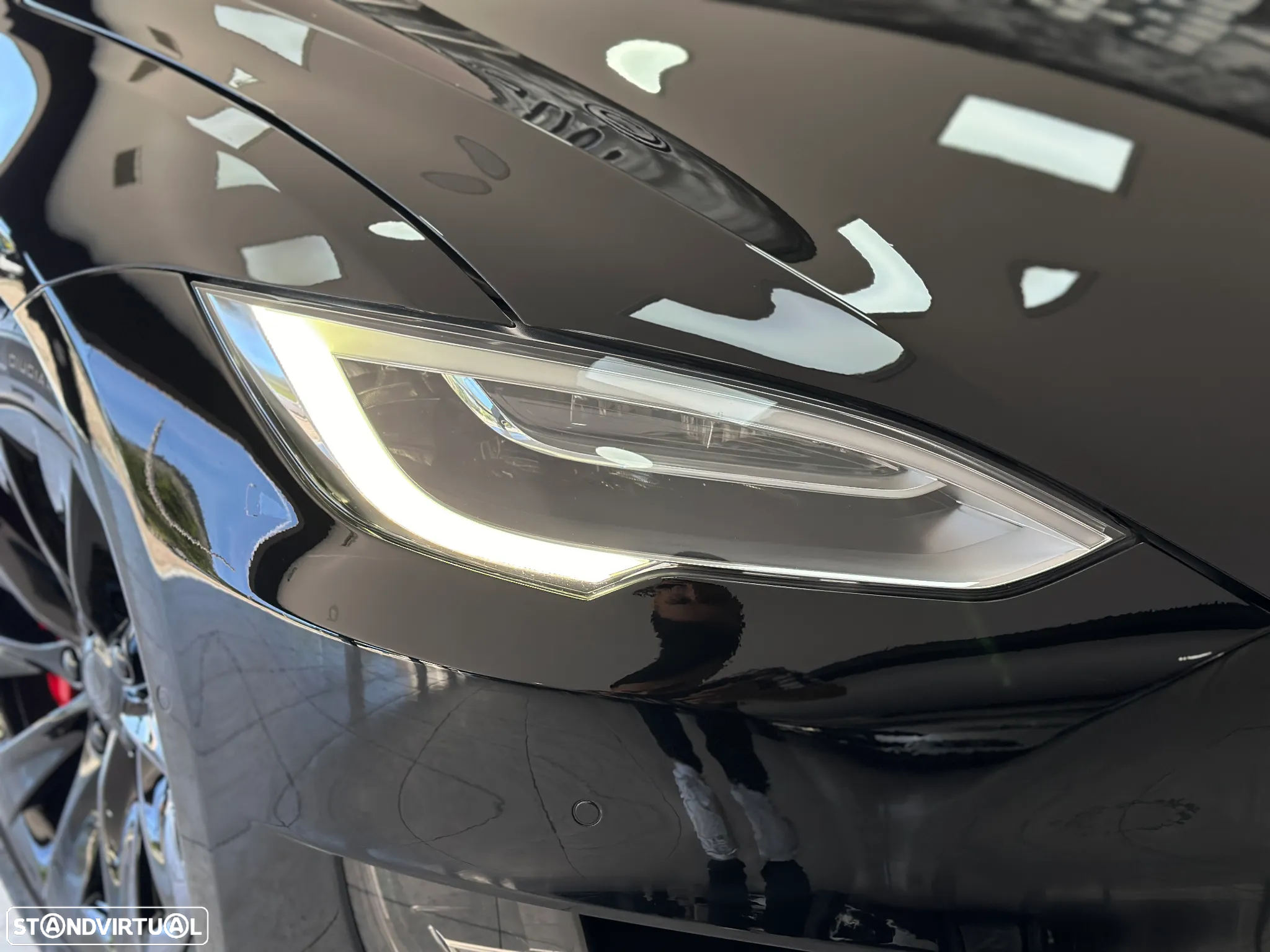 Tesla Model S Standard Range - 15