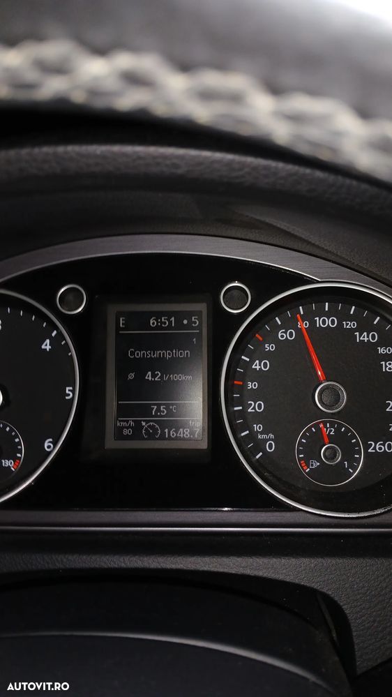 Volkswagen Passat 2.0 TDI BlueMotion Technology DPF Trendline - 2