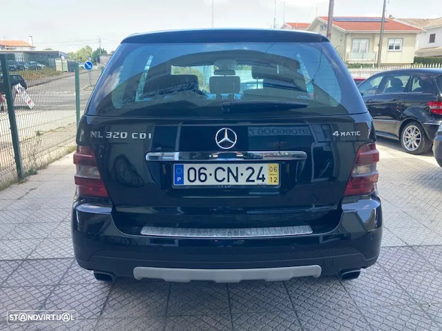 Mercedes-Benz ML 320 CDi - 26