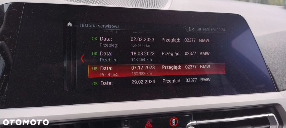 BMW Seria 3 318d - 23