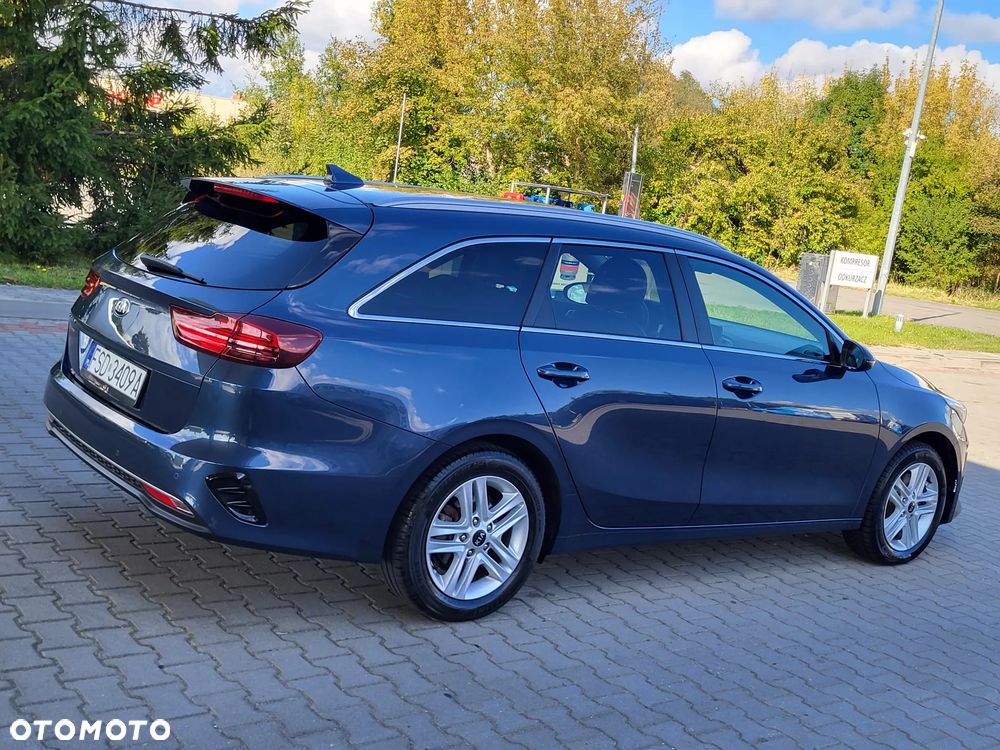 Kia Ceed - 7