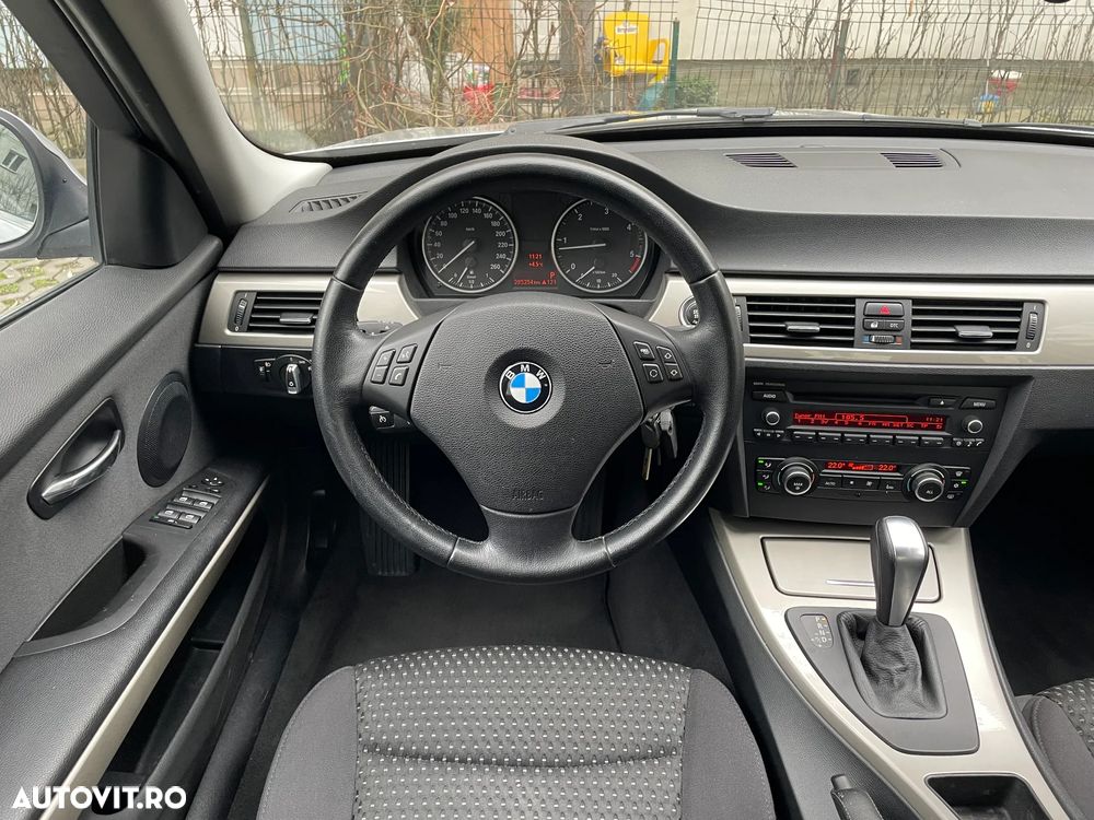 BMW Seria 3 - 17