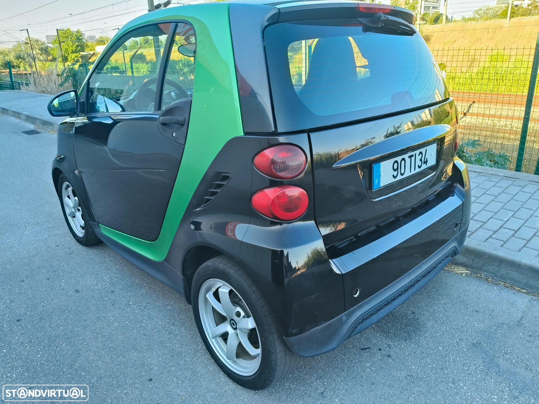 Smart ForTwo Coupé 0.8 cdi Pure 54 Softouch - 3