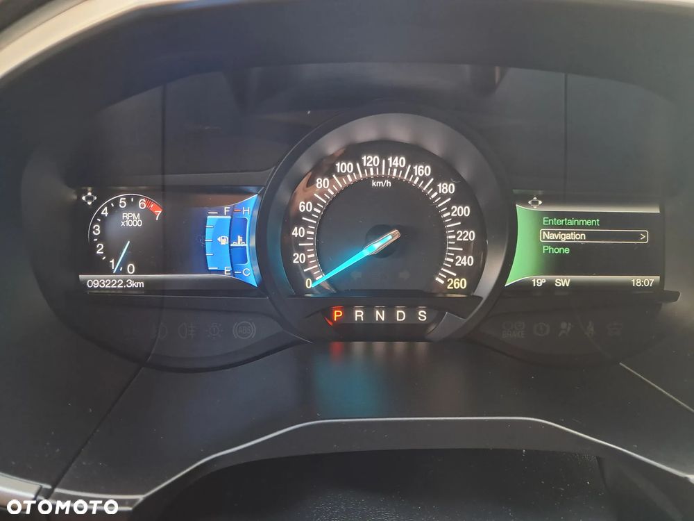 Ford Edge - 13